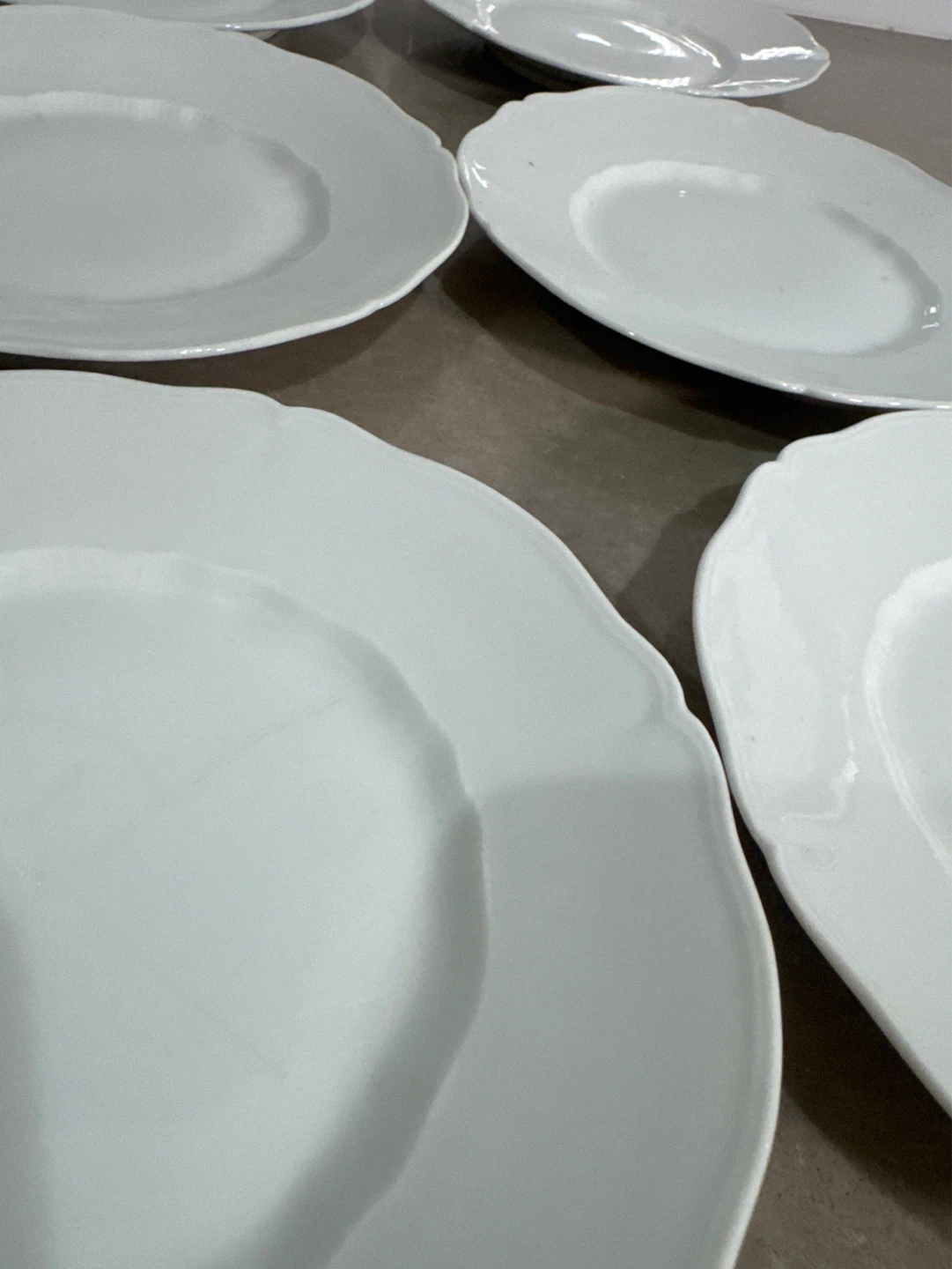 6 Piece Set of Haviland Limoges France White Dinner Plates - photo 2