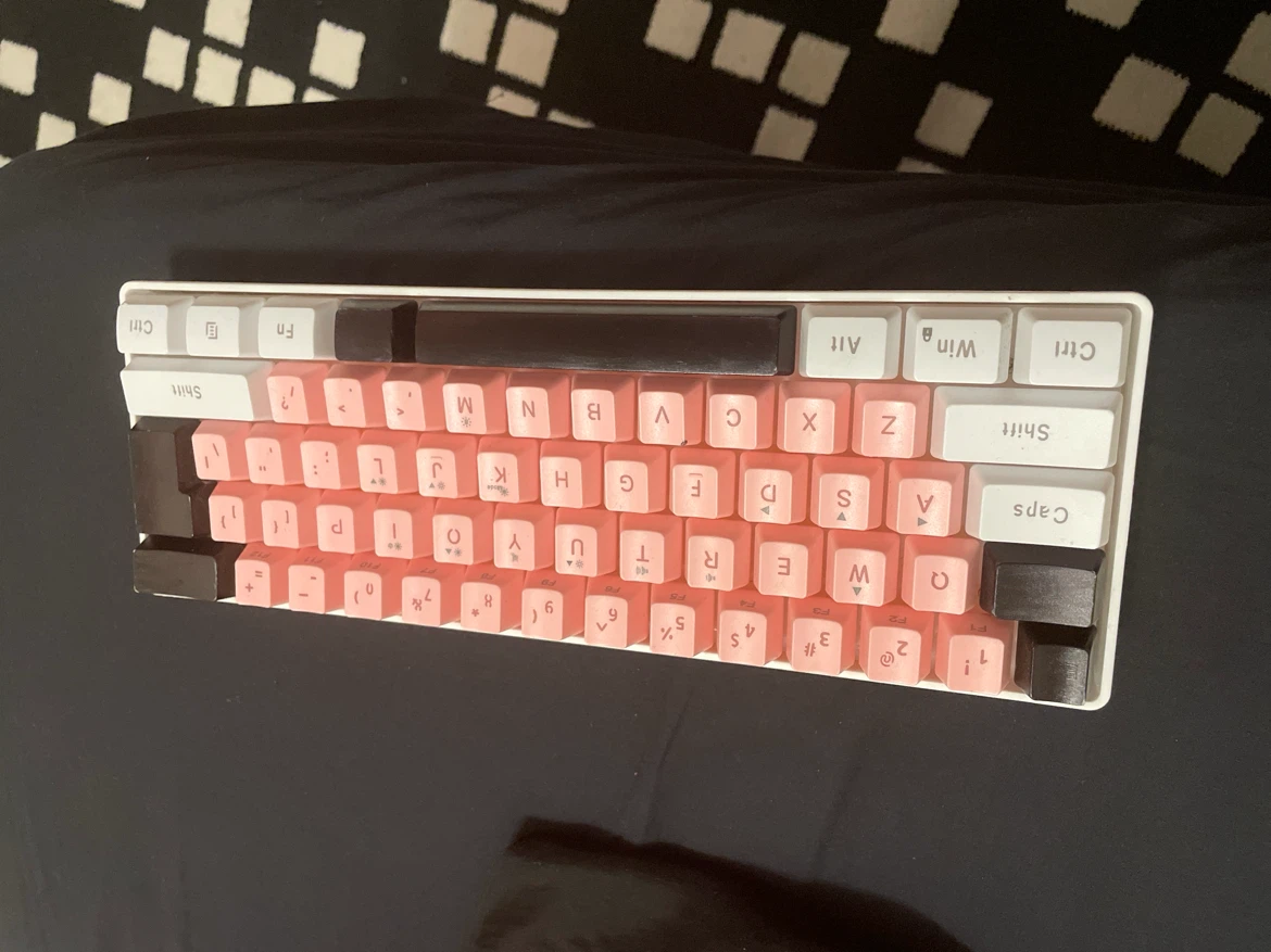 Compact Mechanical Keyboard - Pink and White