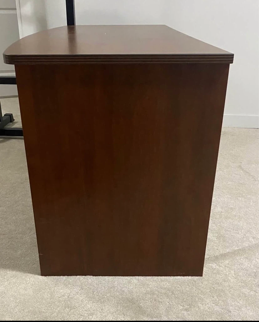 Wood grain office desk - photo 3