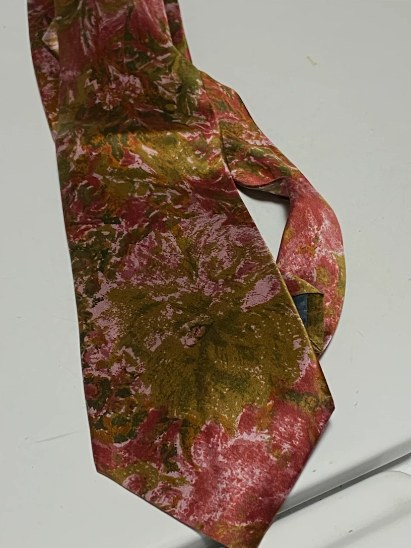 Floral Patterned Silk Tie