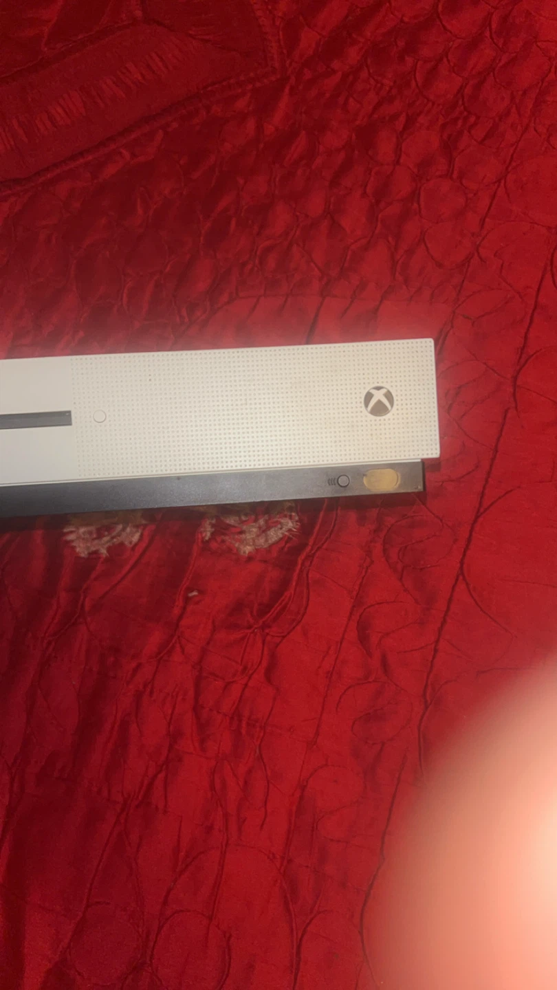 Xbox One S Console - photo 2