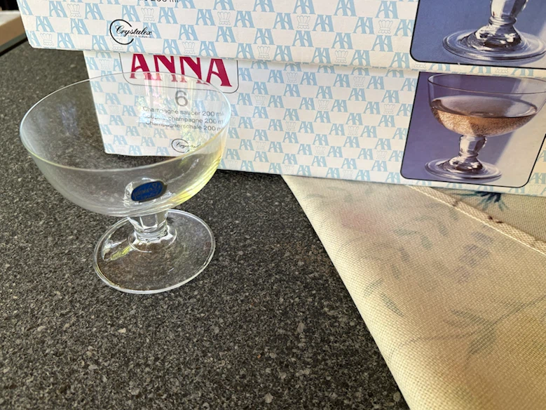 ANNA Champagne Saucer Glasses (6-pack)