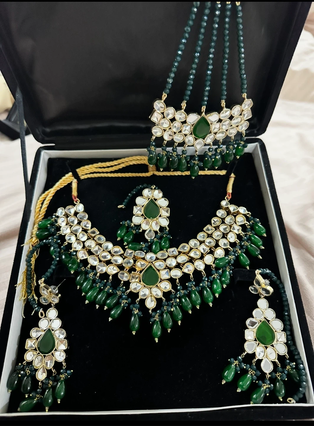 Green Kundan Jewellery Set