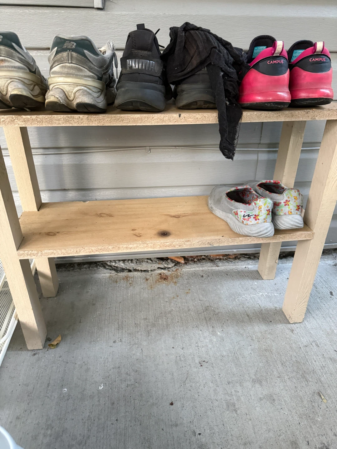 Shoe rack