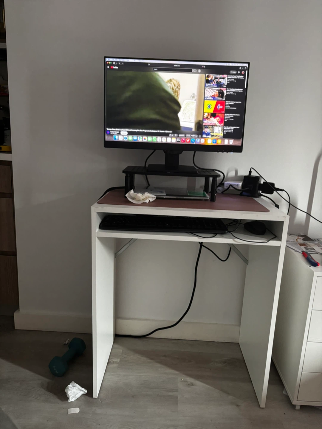 BenQ monitor - photo 3