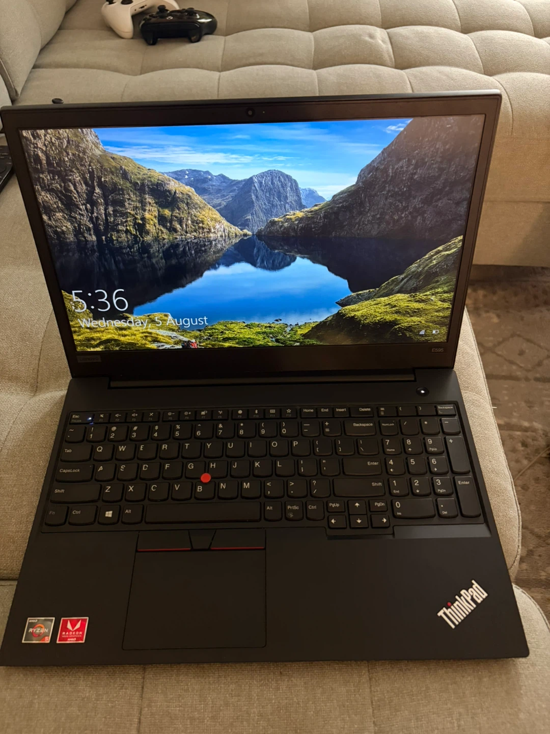 Lenovo ThinkPad E595 Laptop