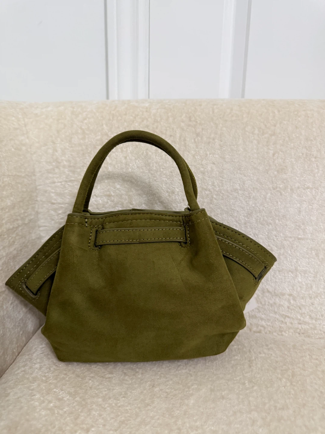 JW Pei Green Suede Top Handle Bag. Small - photo 2