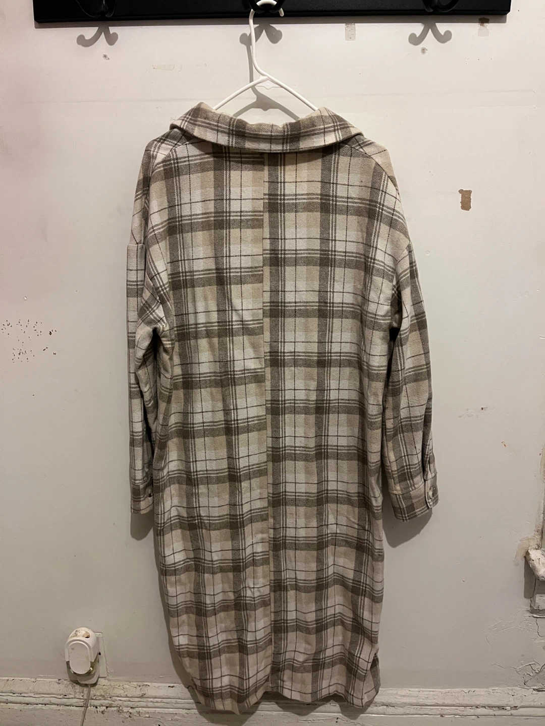 Woman's Plaid Shacket - photo 3