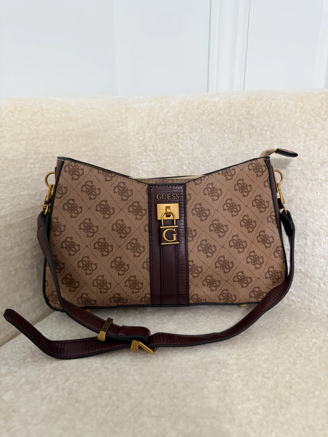 Guess Satchel Handbag