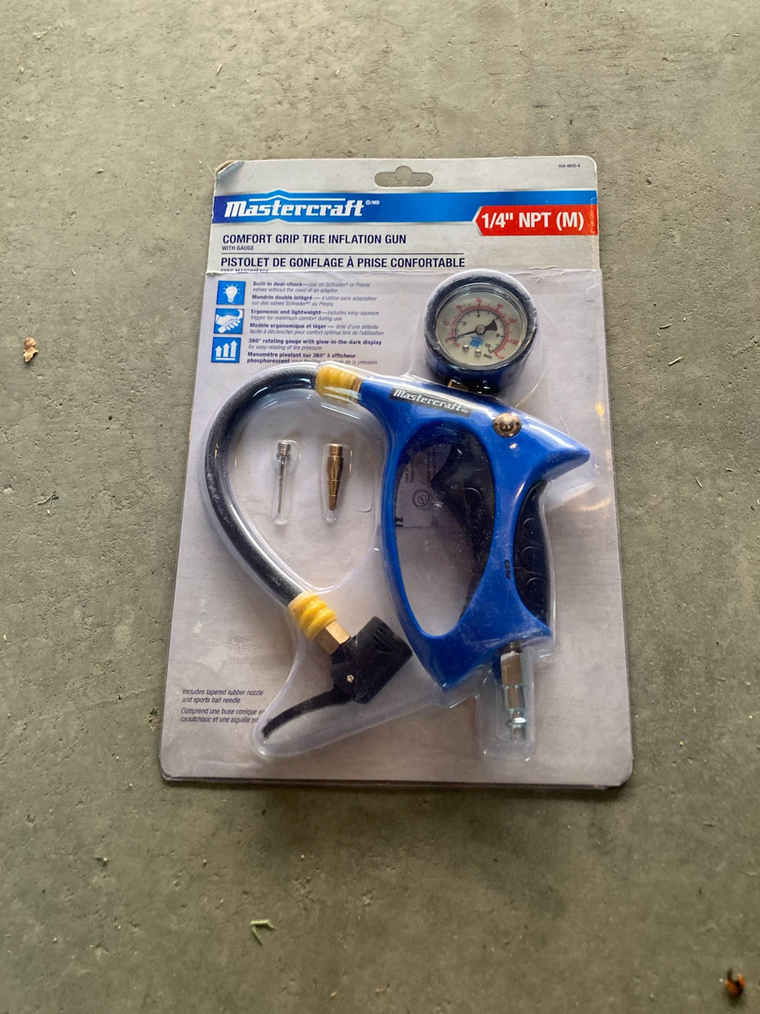 Mastercraft Comfort Grip Tire Inflation Gun with Gauge