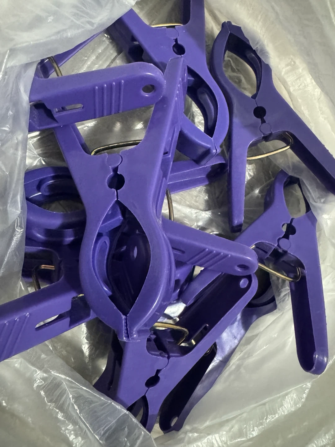 Purple Plastic Clothes Pins