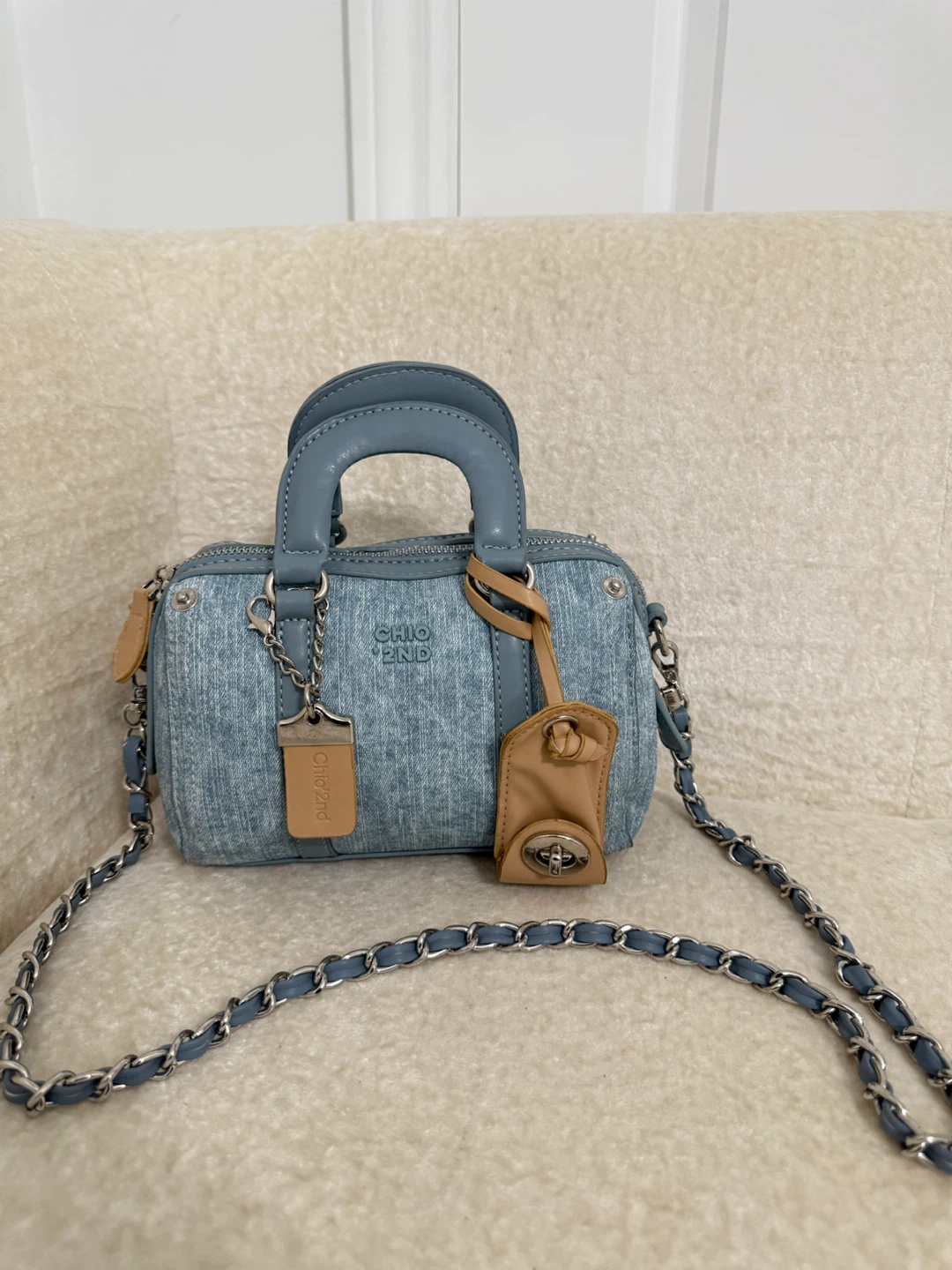 Chic-Zen Denim Barrel Bag