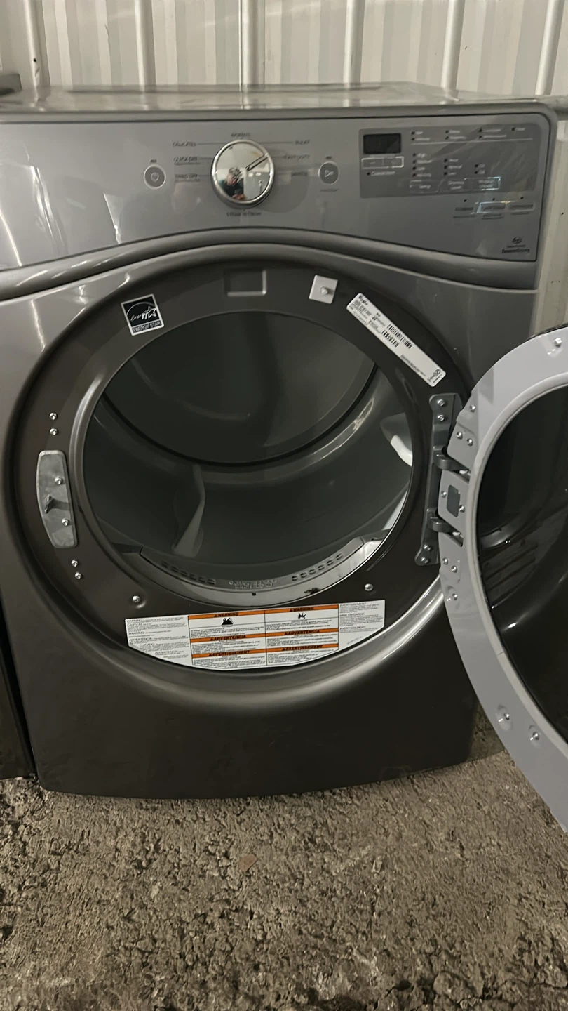 LG Front Load Washing Machine - photo 5