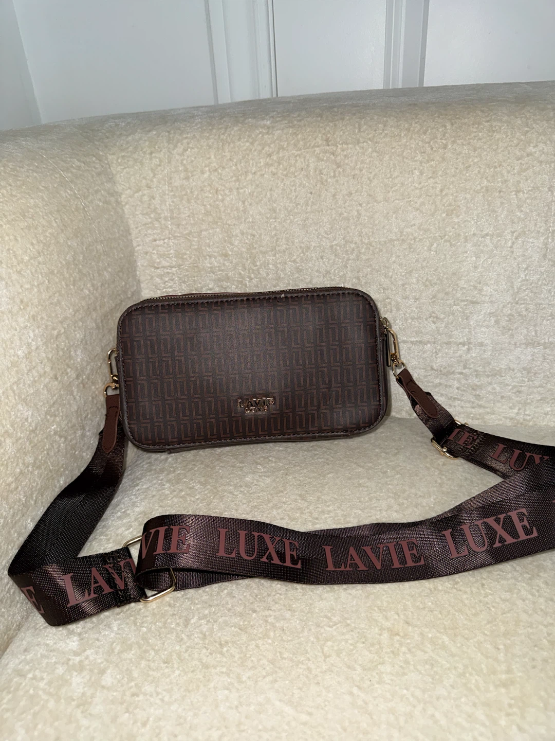 Lavie Luxe Brown Monogram Crossbody Bag - photo 2