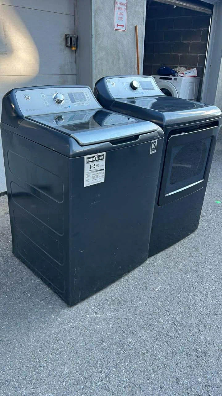 GE Washer and Dryer Set - photo 2