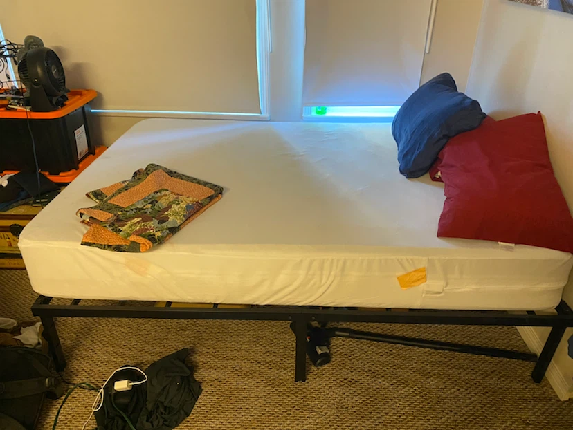 Free mattress/bed frame