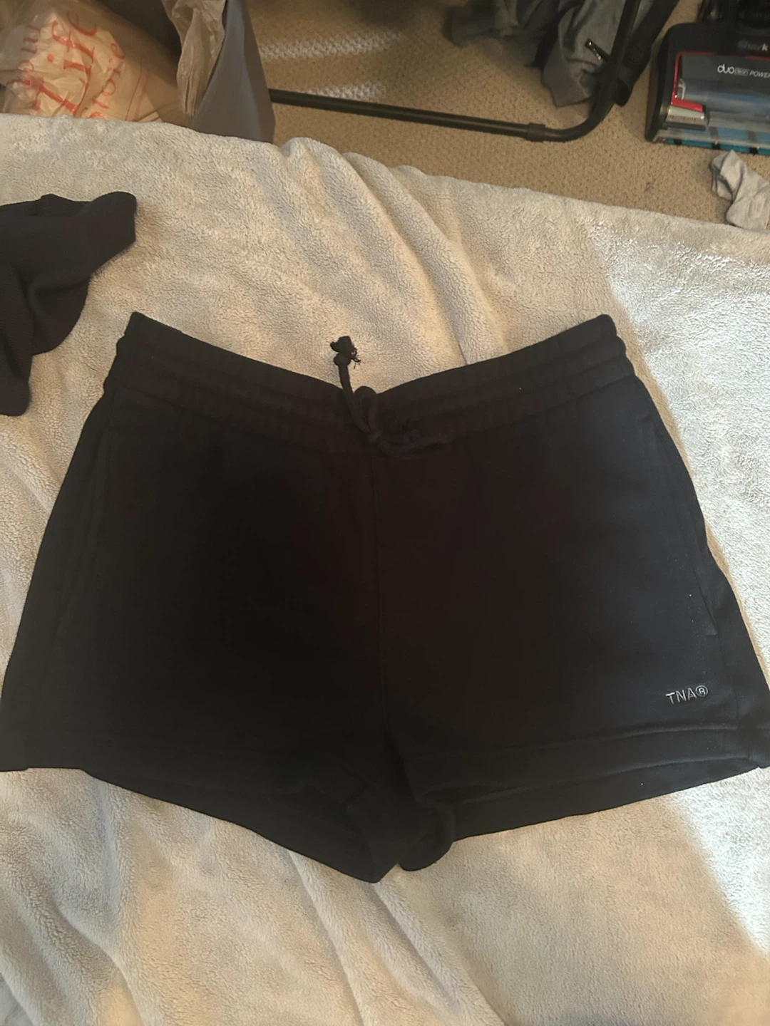 Aritzia TNA Sweatfleece Boyfriend Fit Shorts
