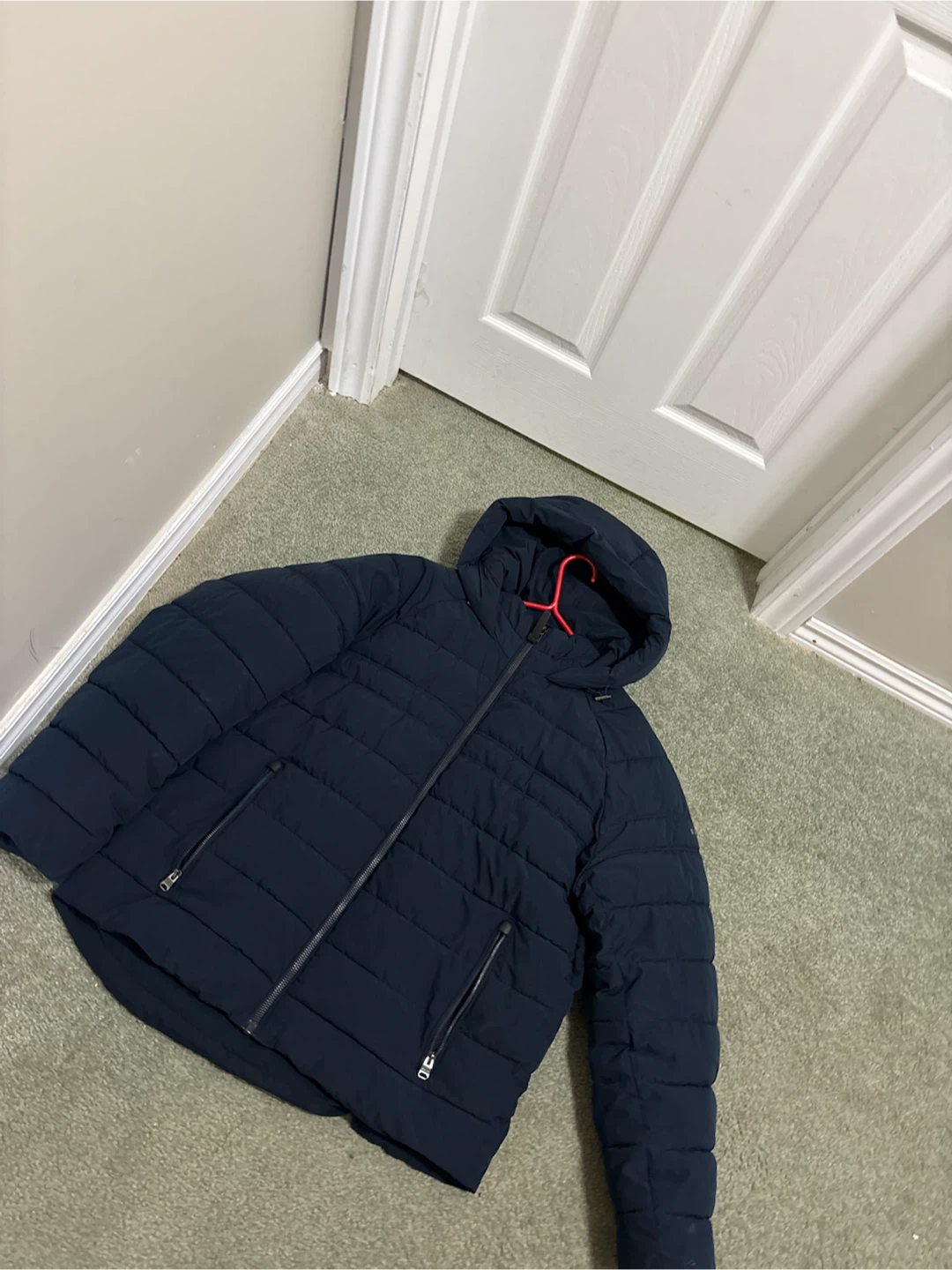 Michael Kors Puffer Jacket in good condition - photo 2