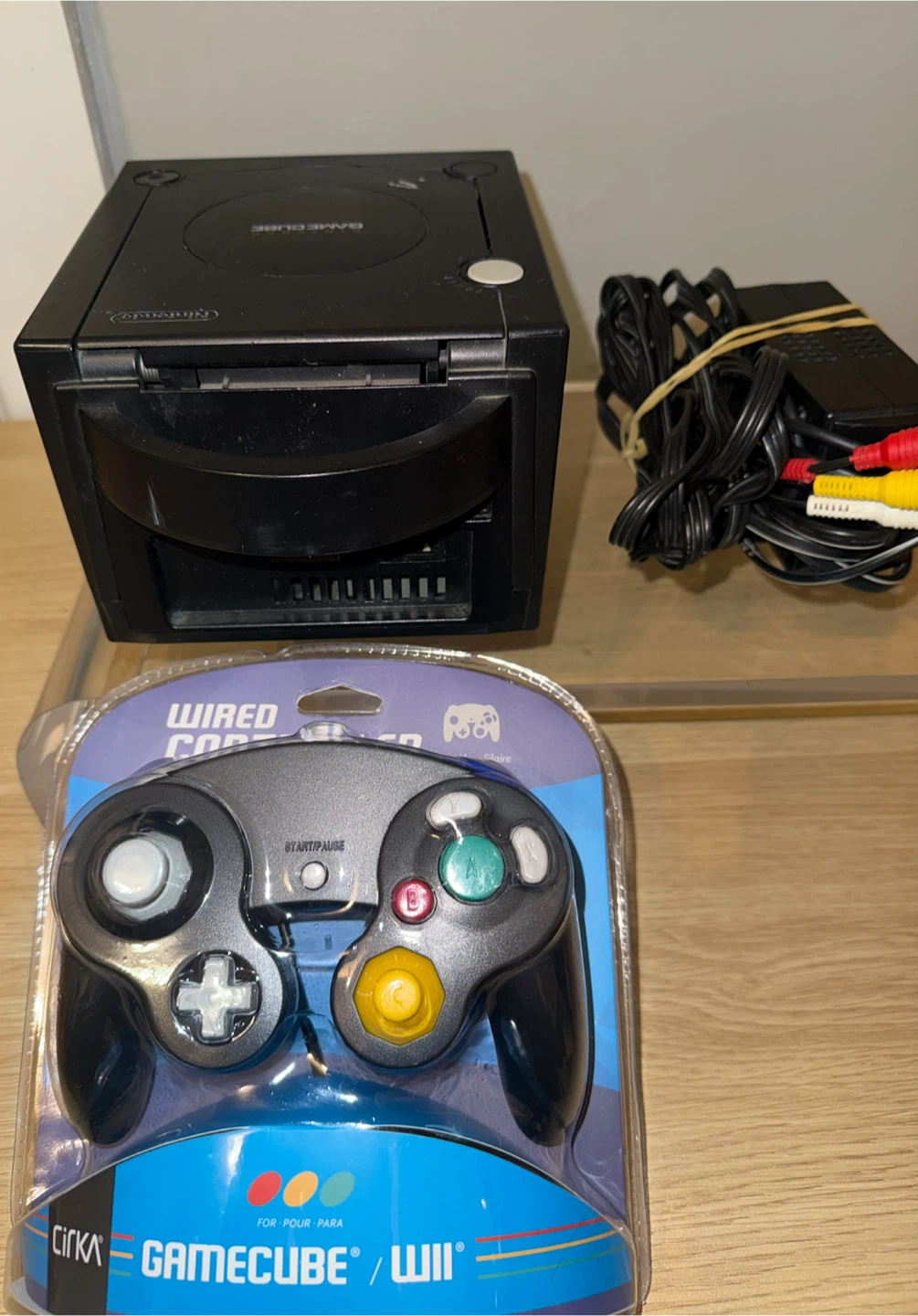 Nintendo GameCube Console - photo 2