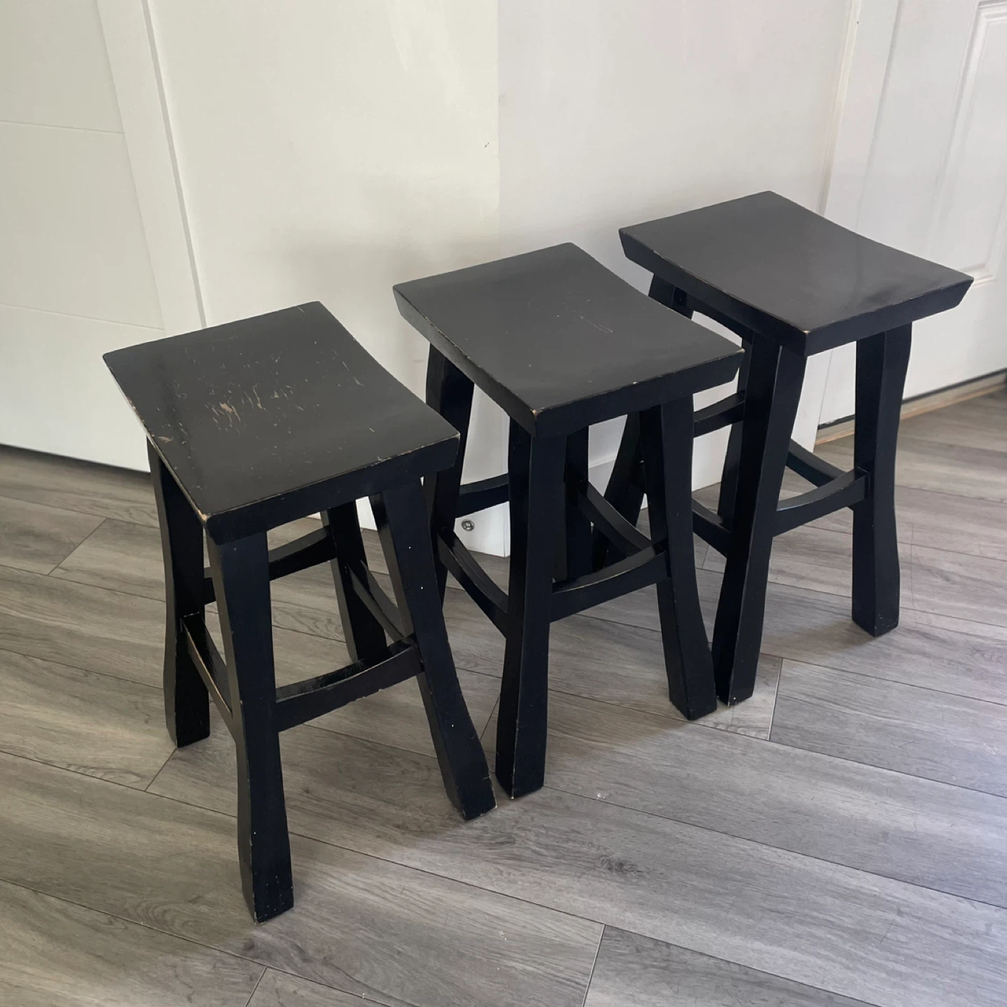 3 Bar Stools - photo 2