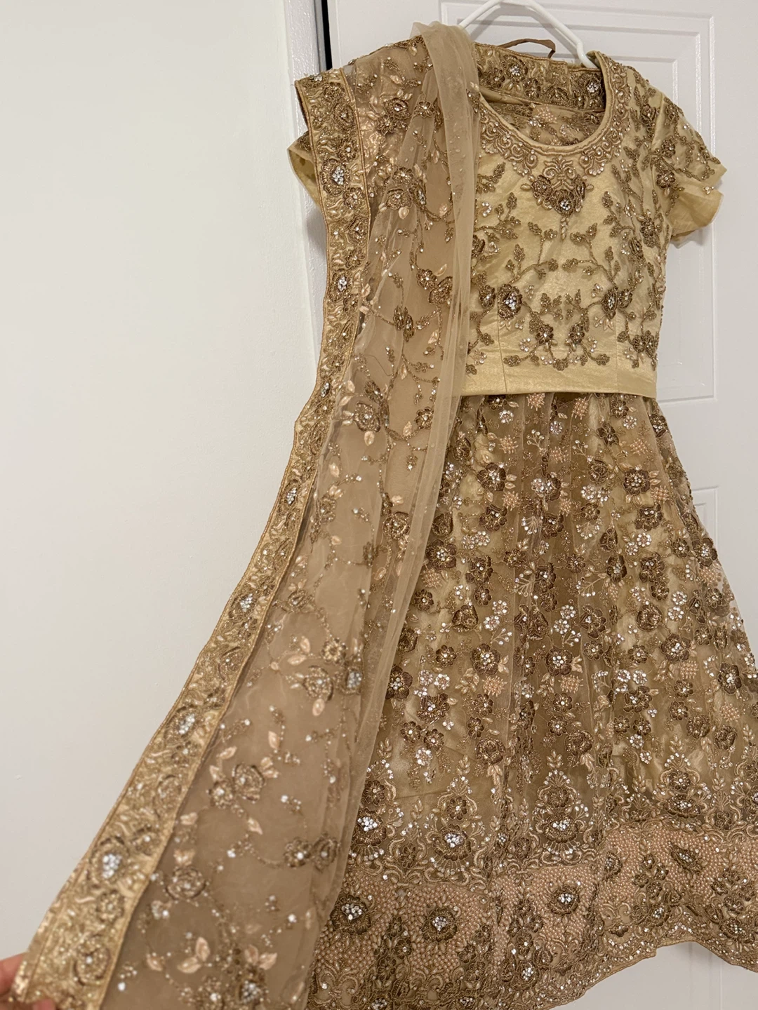 Embellished Gold Lehenga Choli with Dupatta - photo 3