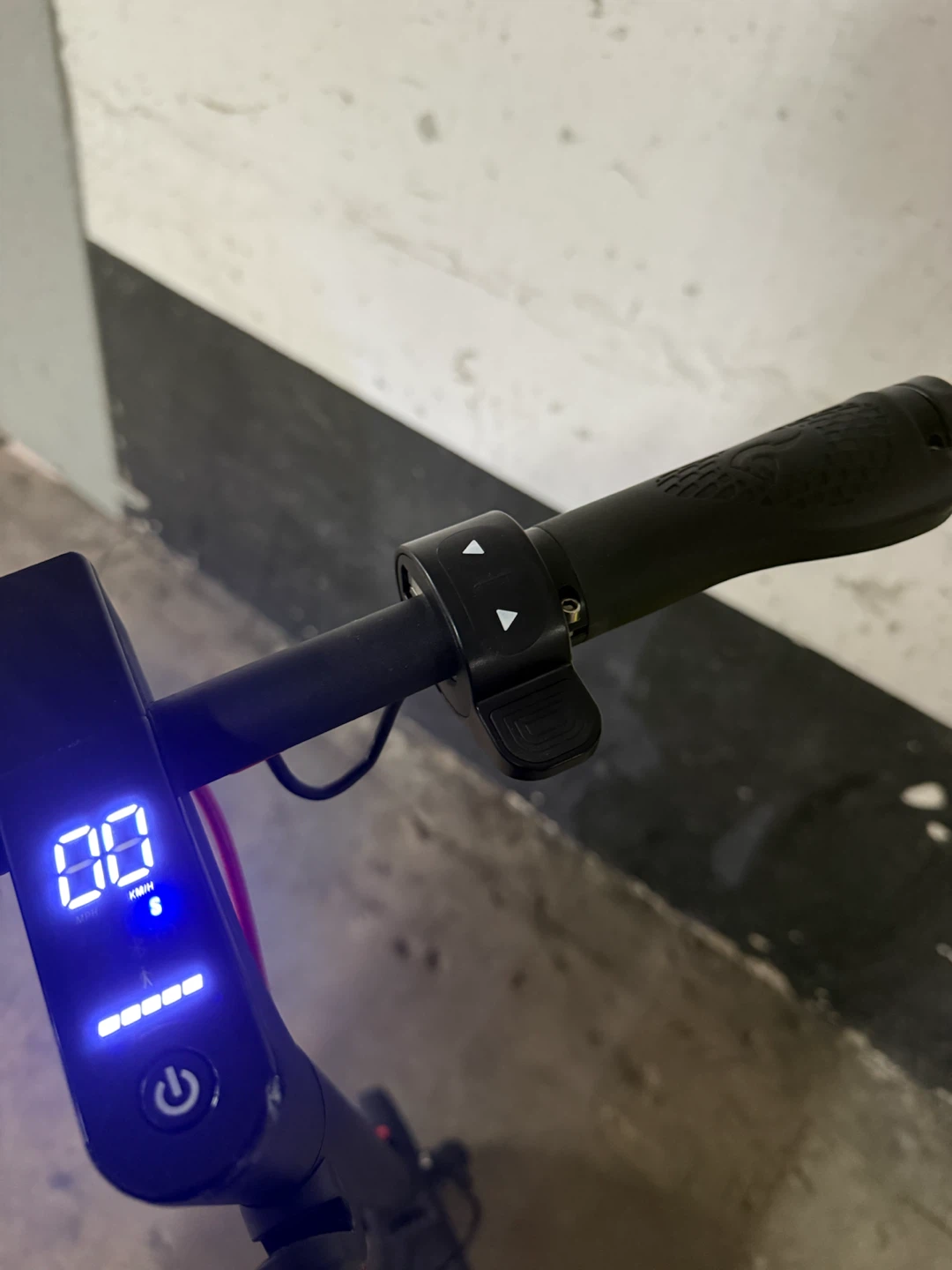 EVERCROSS Electric Scooter - photo 3