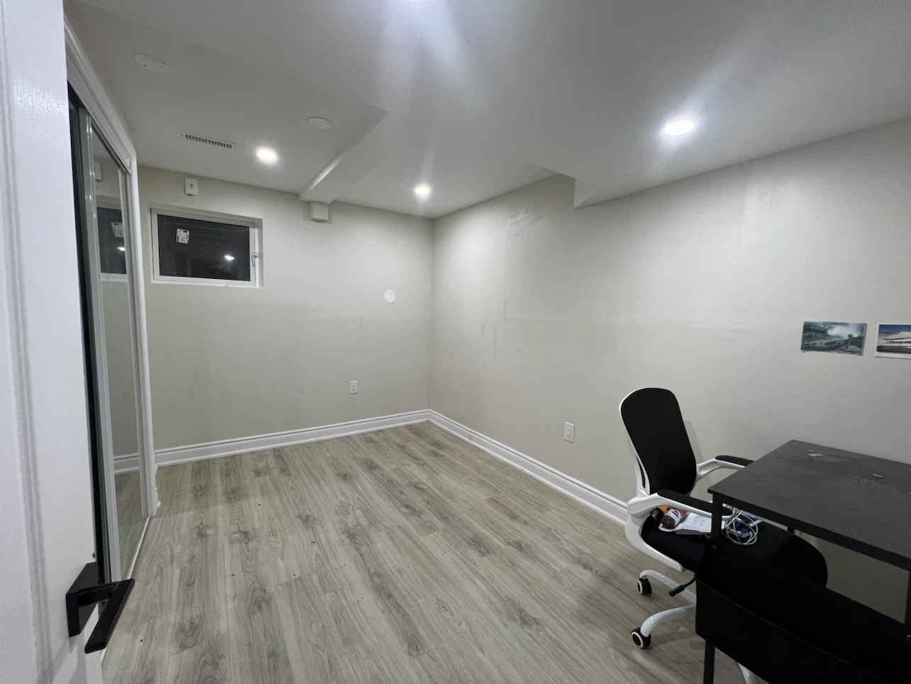 2-Bedroom Basement for Rent (Near UTM) - photo 2
