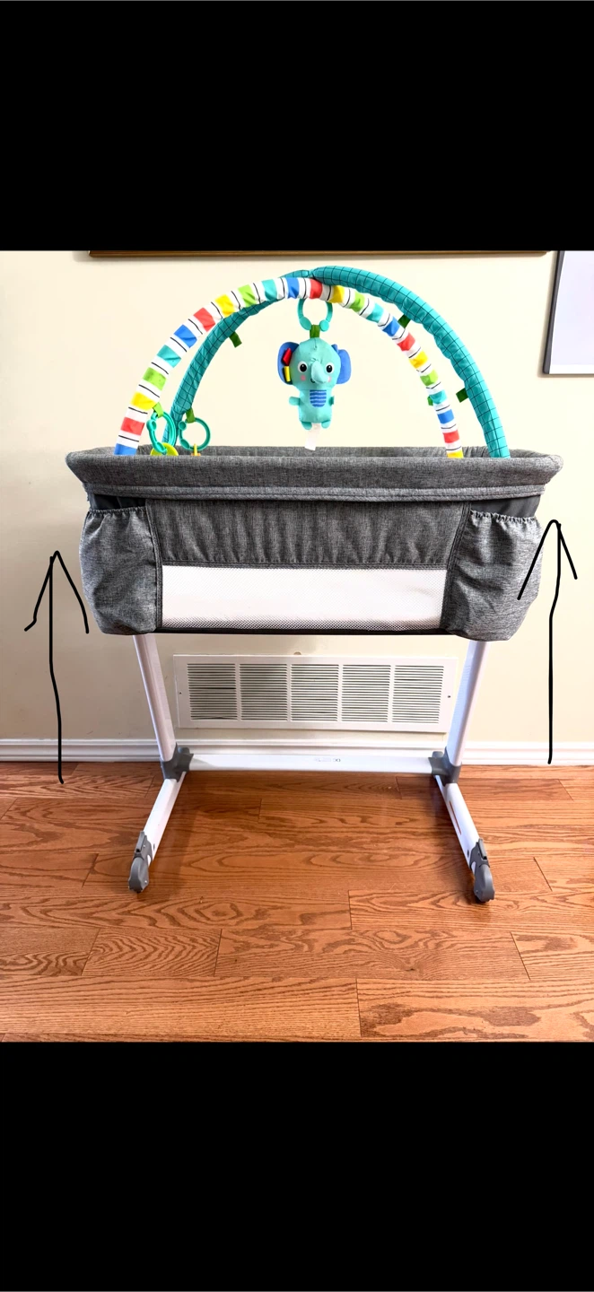 Baby Bed with Hanging Toys - Height Adjustable - photo 2