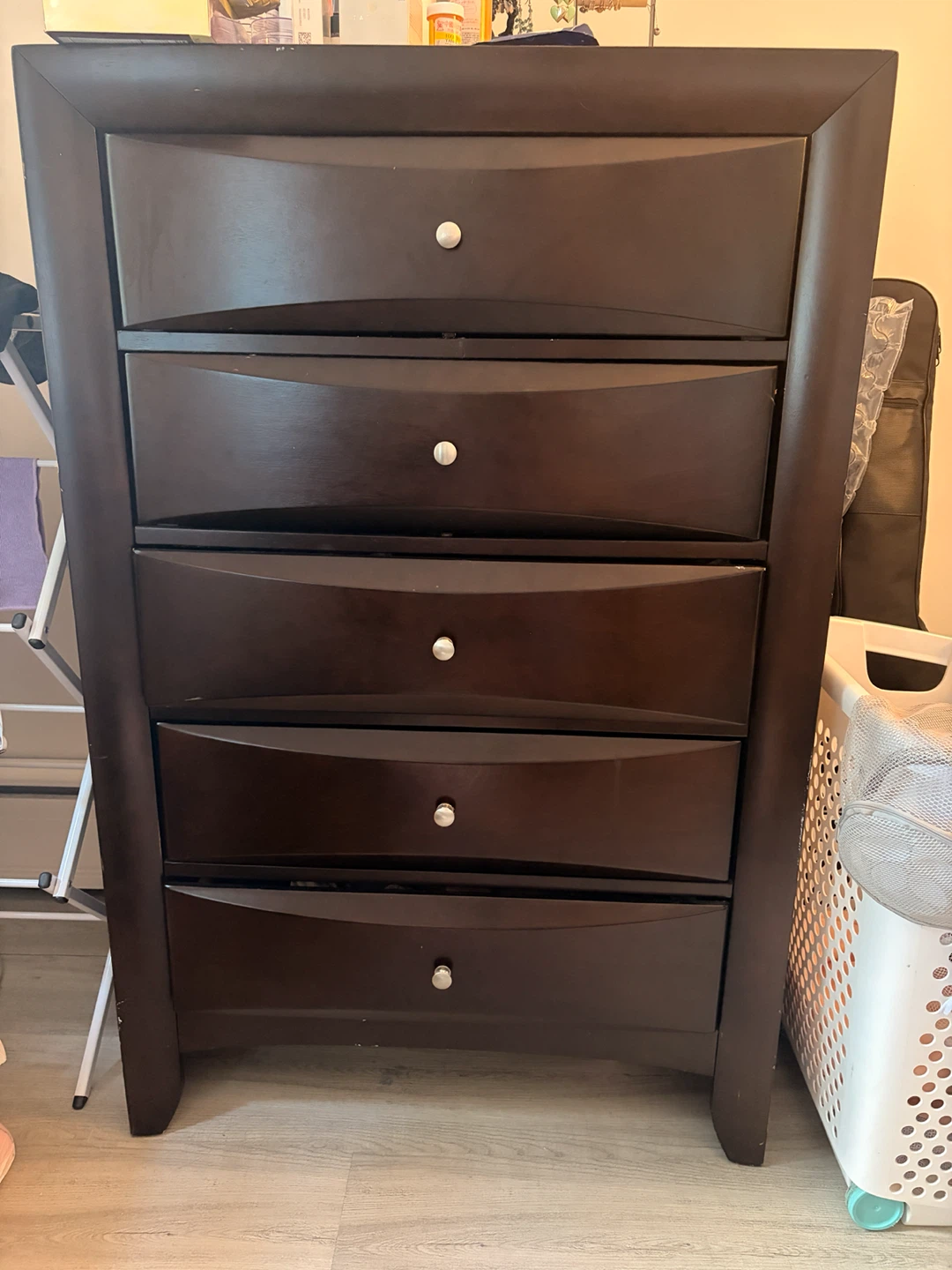 Dark Brown 5-Drawer Dresser