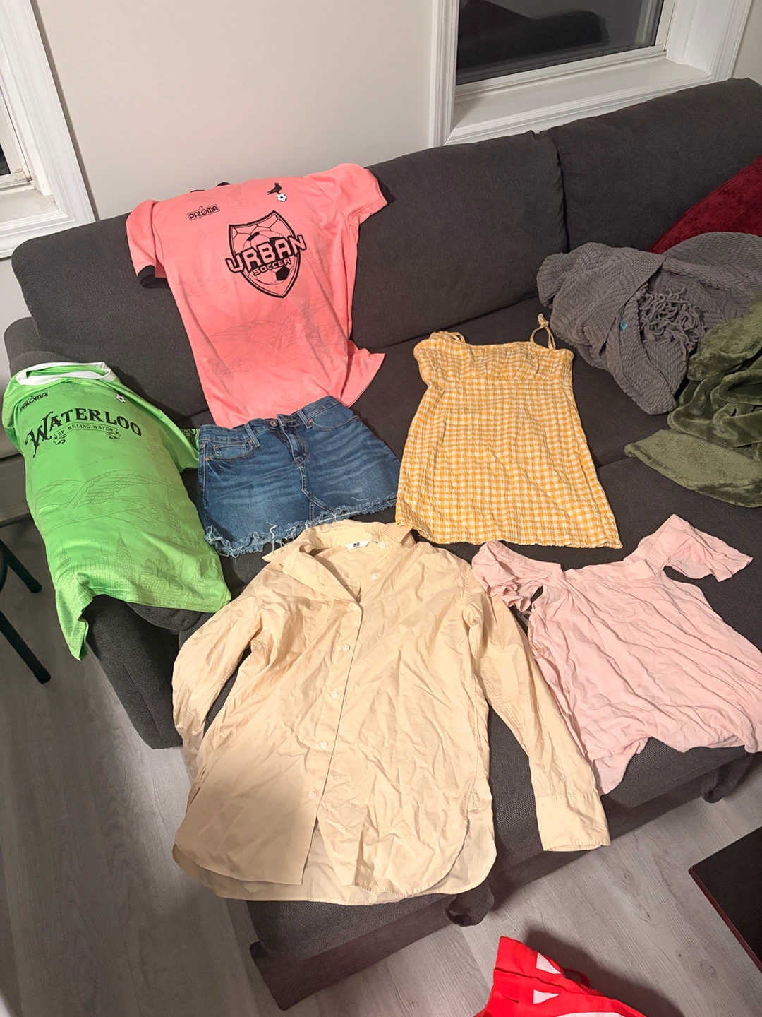Women’s size S clothing