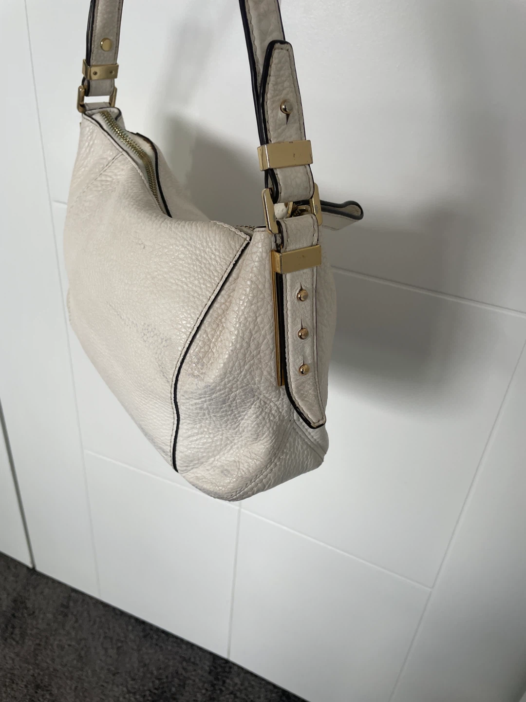 Michael Kors Leather Shoulder Bag - photo 2