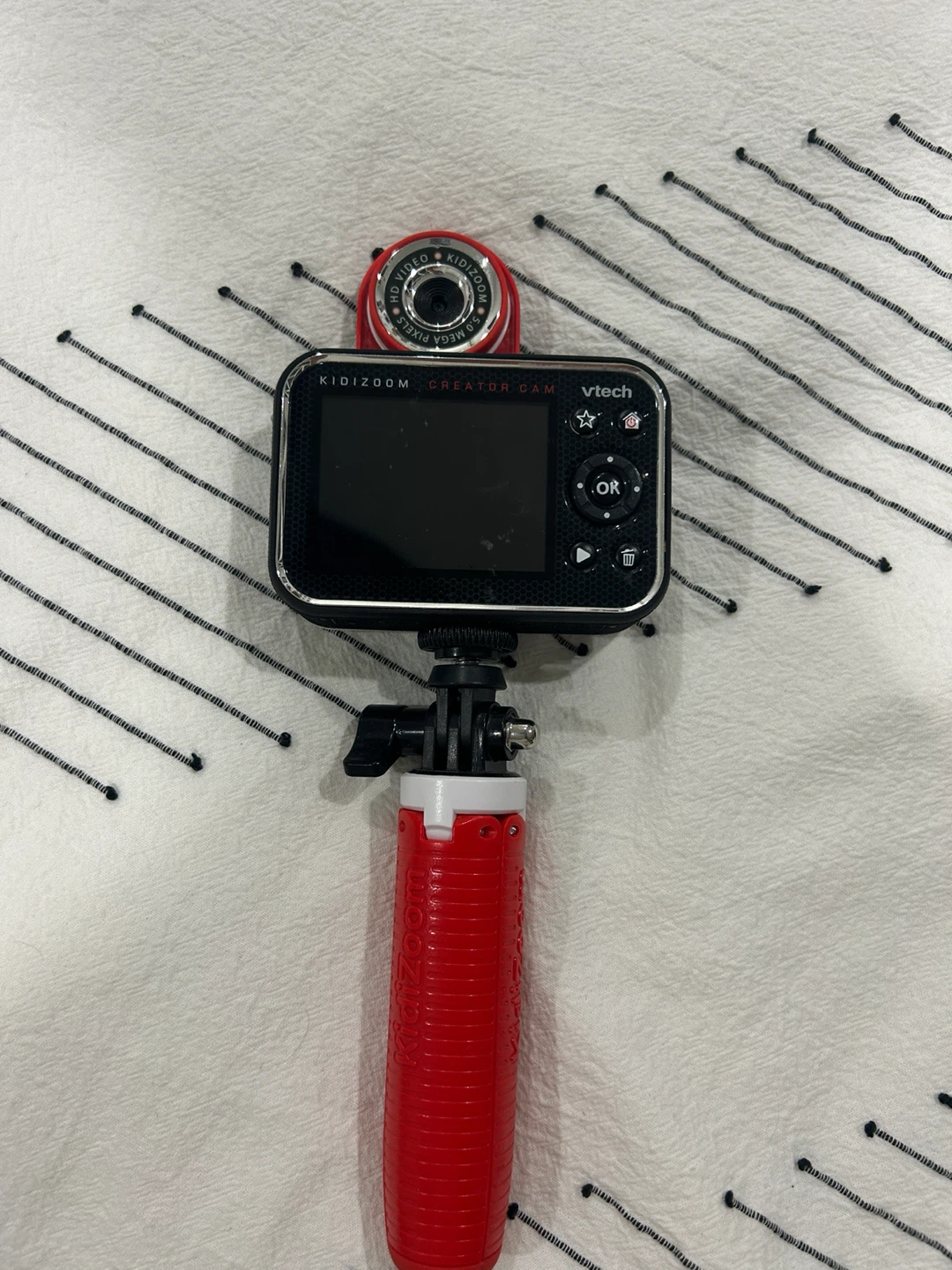 VTech KidiZoom Creator Cam Red Digital Camera with Tripod - photo 3