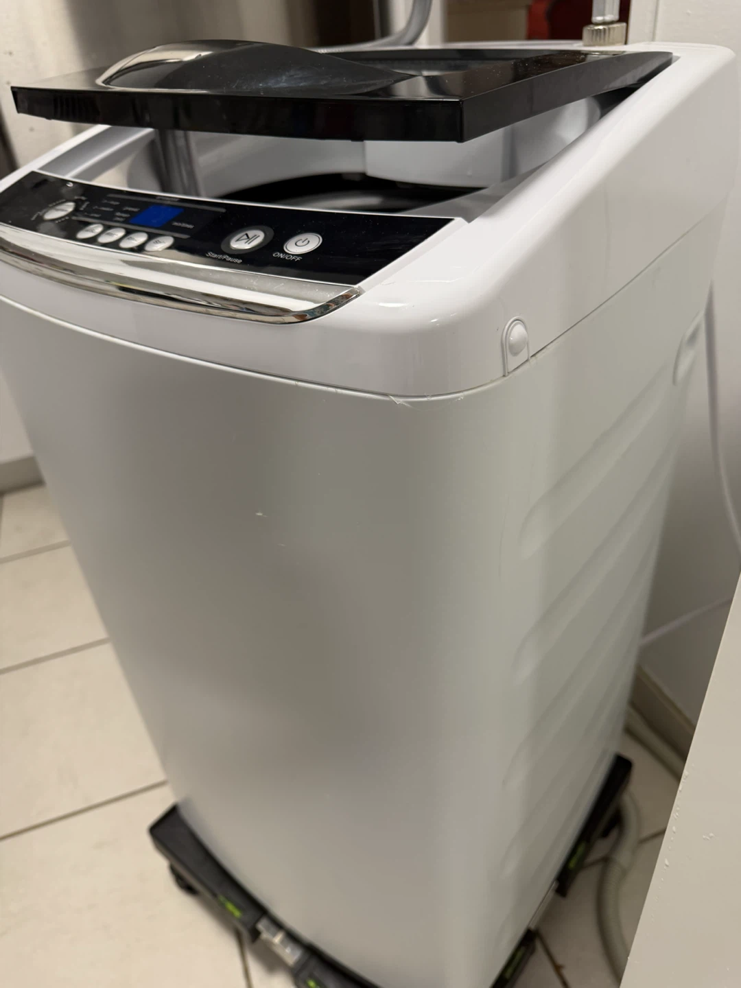 Black +Decker Washing Machine 6.6 pounds capacity