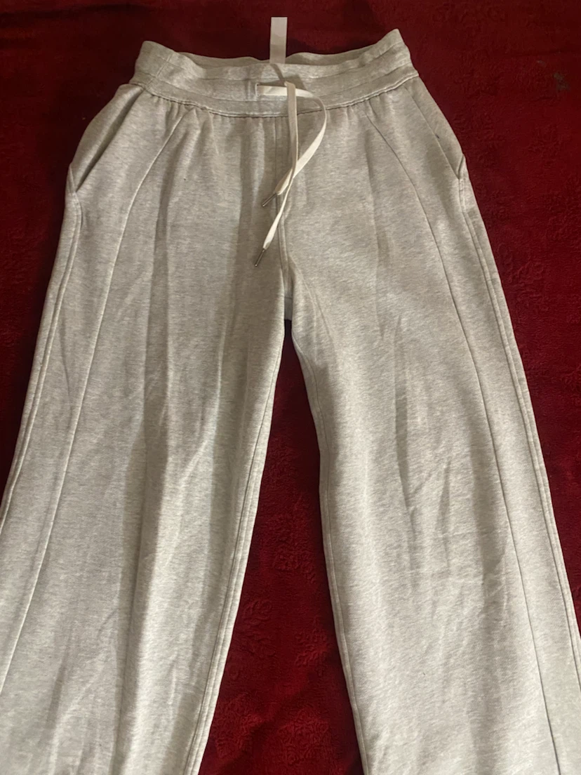 Lululemon Grey scuba Wide Leg Sweatpants