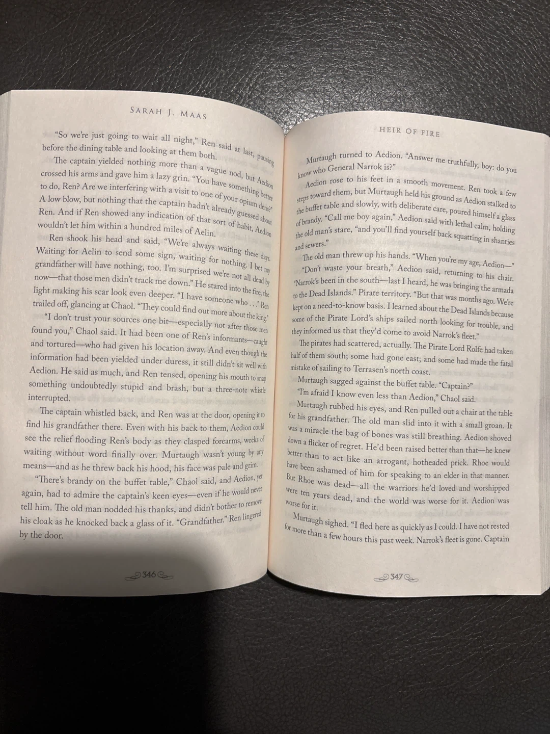 Heir of Fire by Sarah J. Maas - photo 3