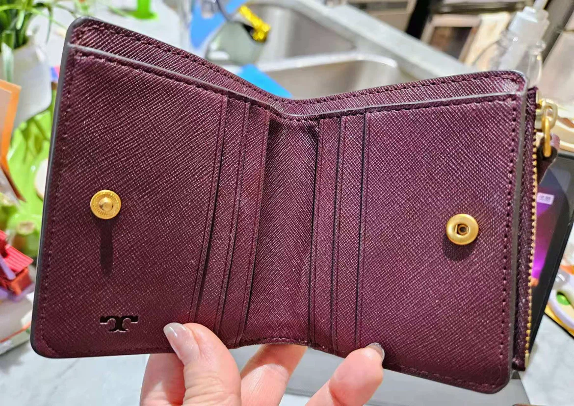 Tory Burch Burgundy Leather Wallet - NEED TO SELL EVERYTHING - photo 5