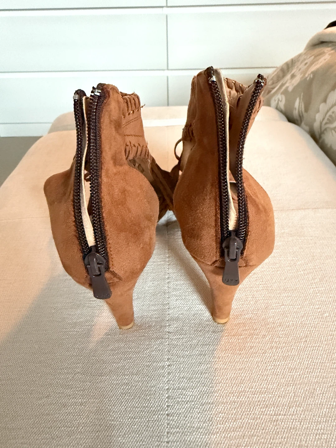 Cheero Fringe Heels - Size 39 - photo 2
