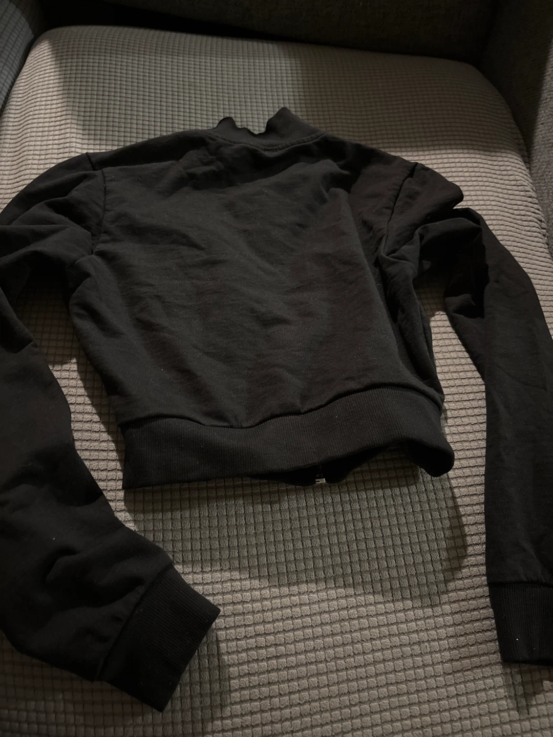 Black ruched zip-up sweater - photo 2