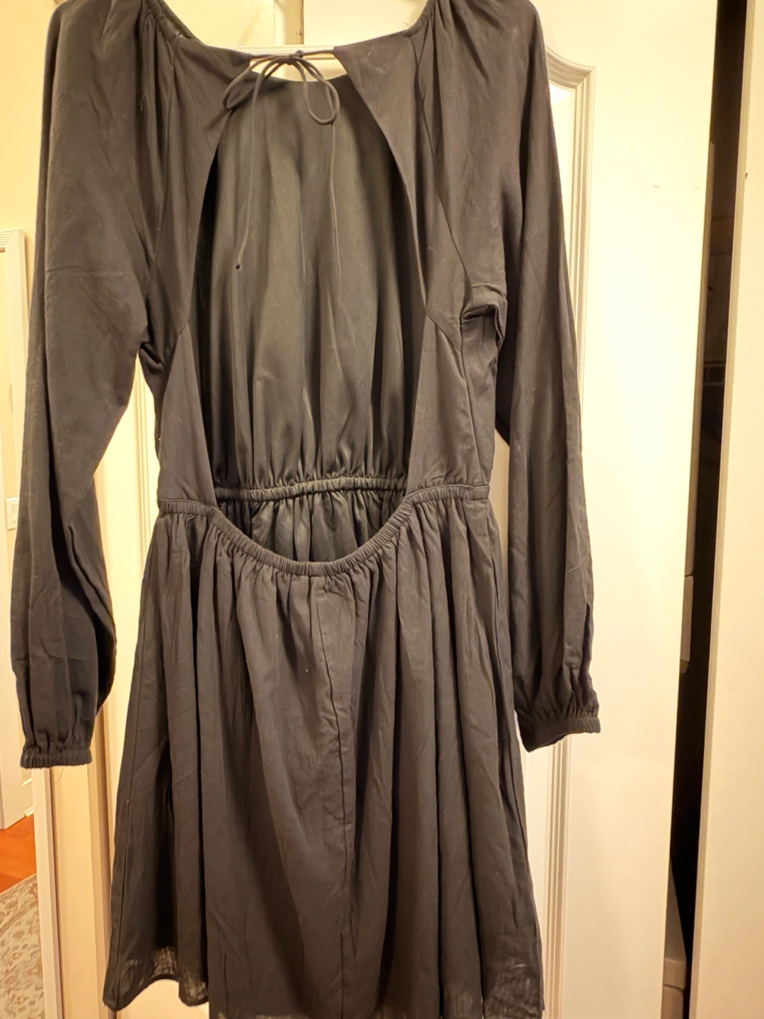 Black Long Sleeve Cutout Dress - photo 2
