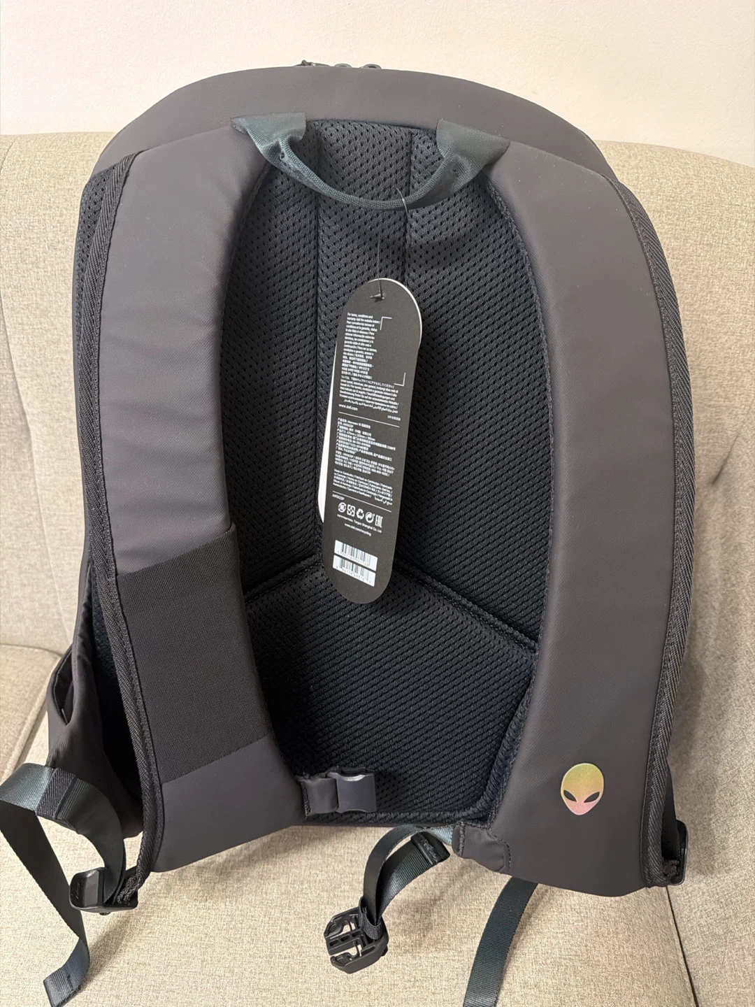 Brand New Alienware Backpack - Black - photo 3