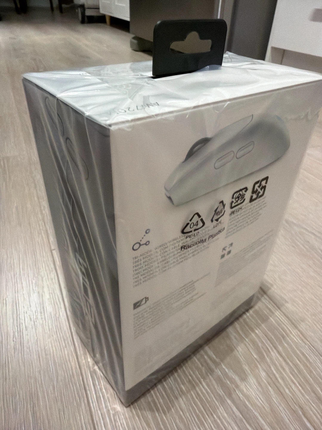 BRAND NEW Alienware 720M Tri-Mode Wireless Gaming Mouse - photo 2