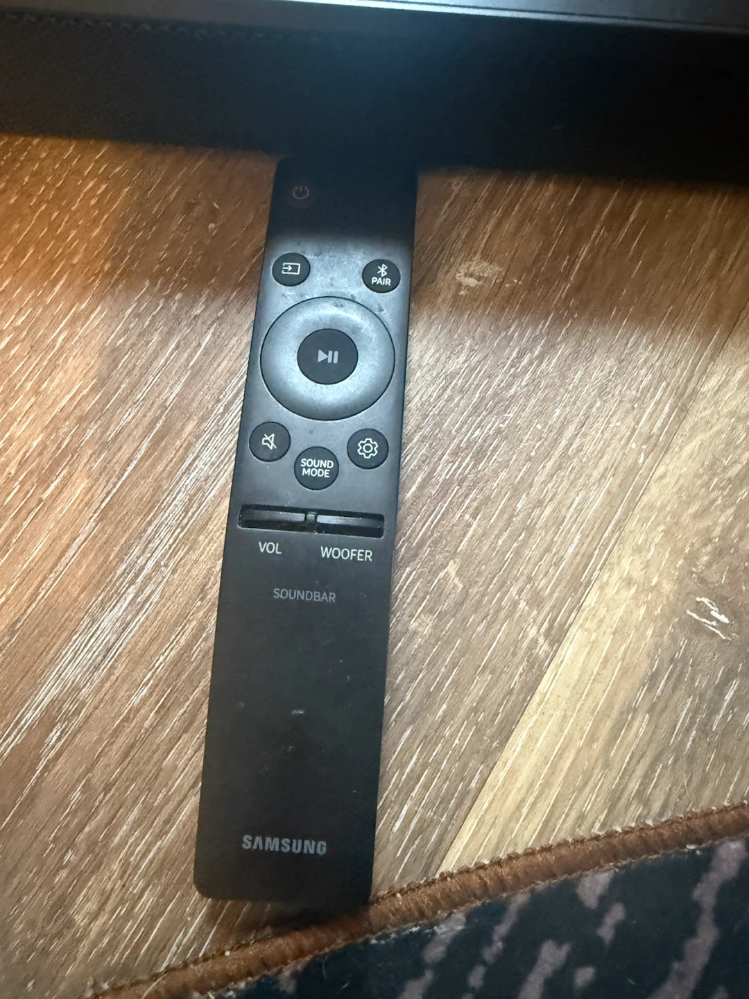 Samsung HW-T550 Soundbar with Remote and Power Adapter - photo 4