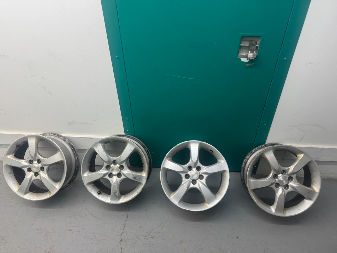 Subaru Rims - photo 2