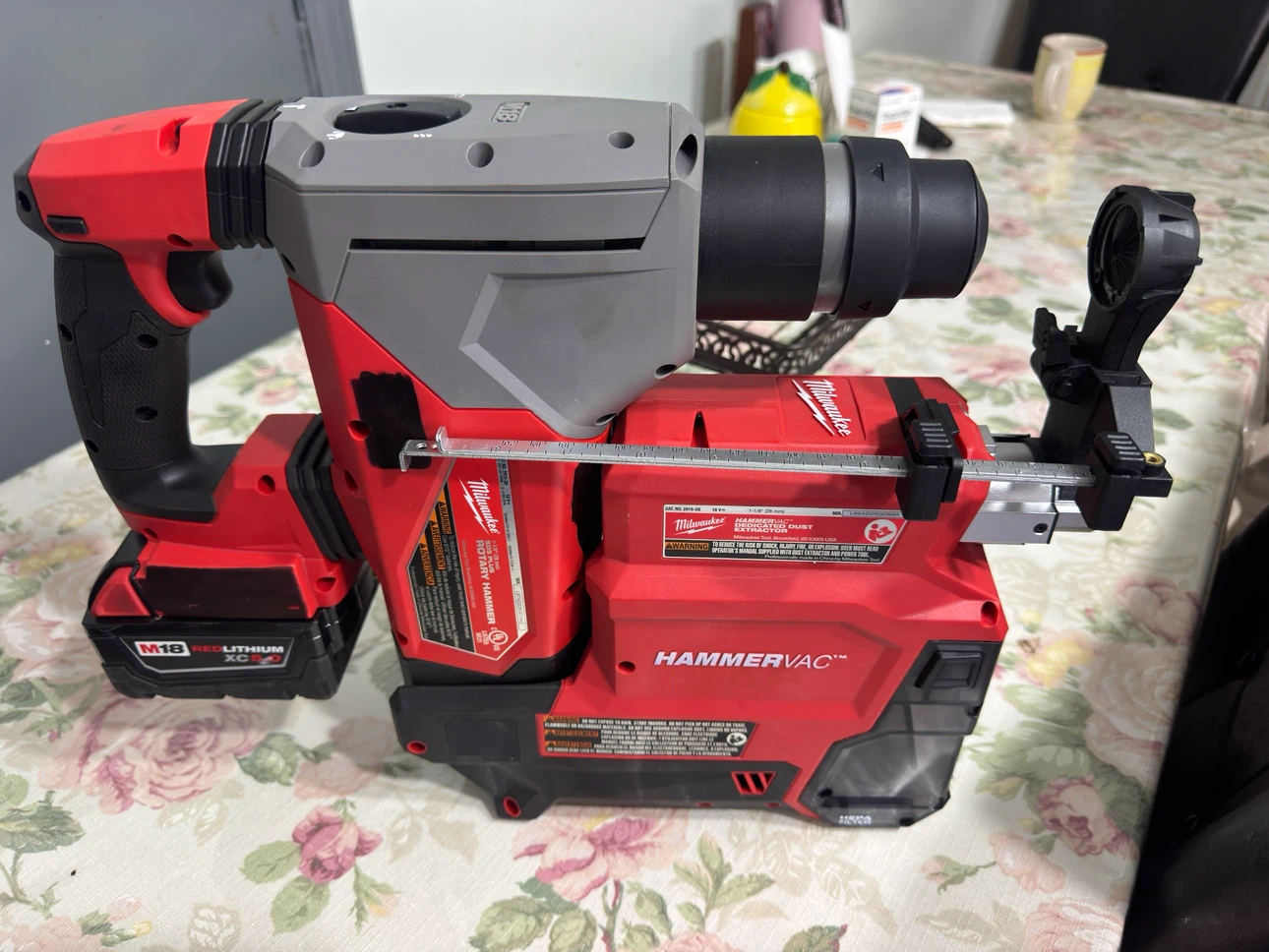 Milwaukee M18 FUEL SDS PLUS Rotary Hammer Kit - photo 2