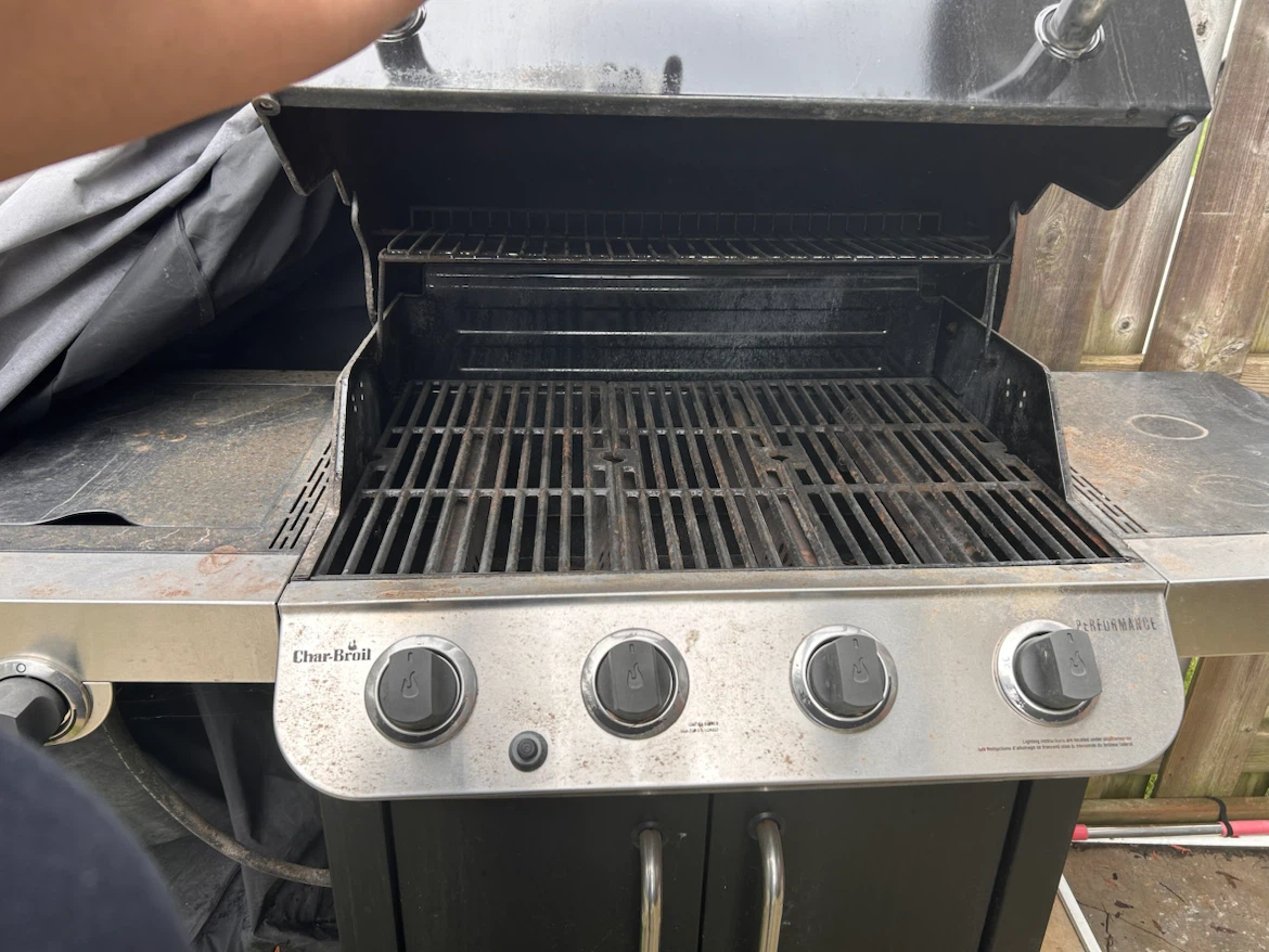 Char-Broil 4-Burner Gas Grill