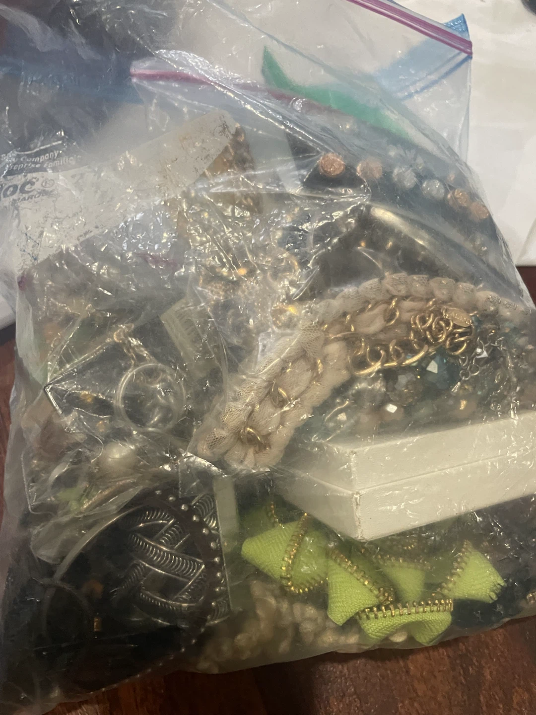 4.2 Lbs Assorted Jewellery Bundle - photo 5
