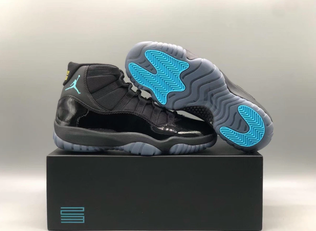 Jordan 11 Retro (Size 8.5) Black Blue - photo 2