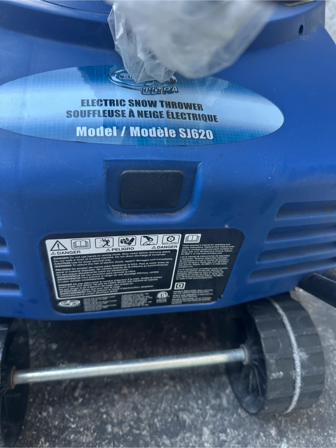 ULTRA Electric Snow Thrower SJ1620 - photo 3