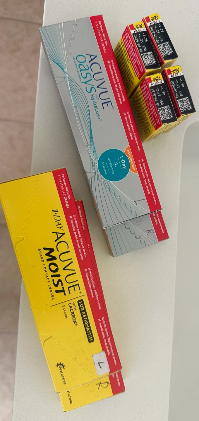 Acuvue Oasis & Moist 1-Day Contact Lenses Assorted Box