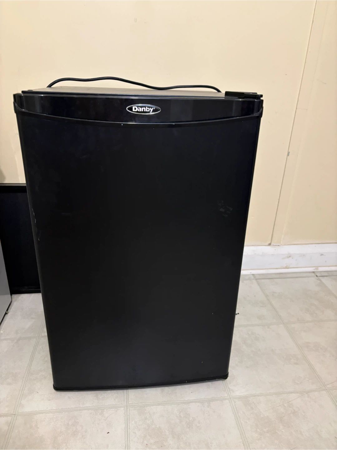 Mini Fridge - photo 2